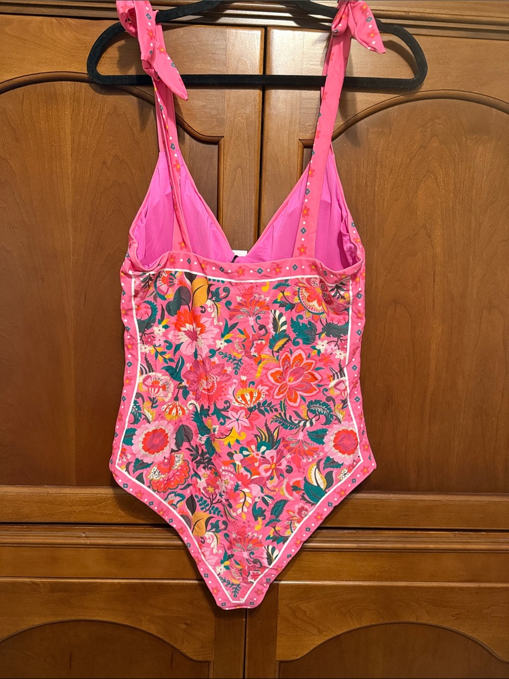 Beachriot Women’s  Pink Floral One-Piece Swimsuit - Picture 5 of 7